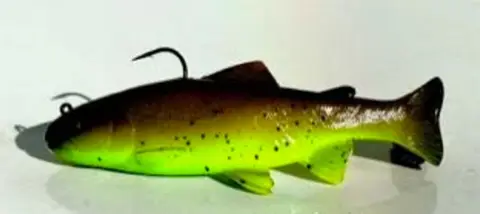 Huddleston Deluxe 6 Inch Top Hook for Sale — Swimbaits | Tackle.net